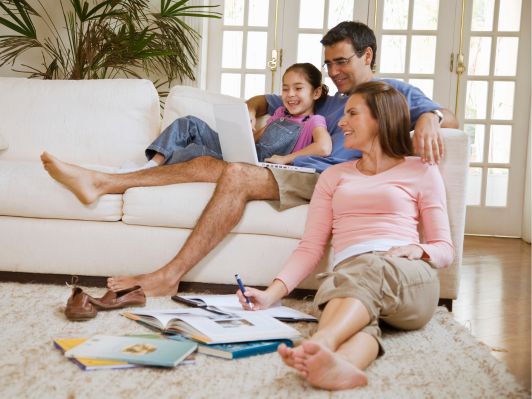 How Much Money Do You Need To Live Comfortably in the UK?
