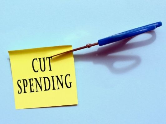 How to Stop Spending Money on Unnecessary Things?