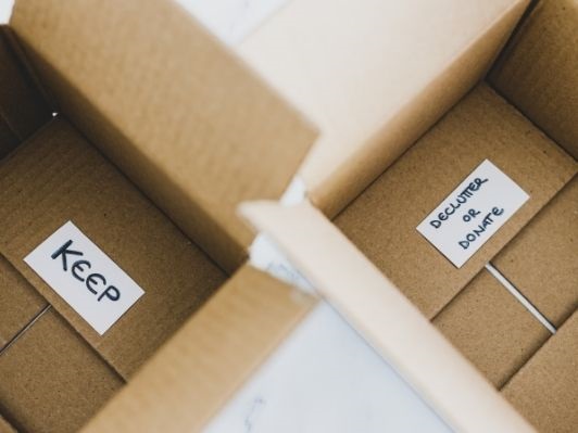 How to save money by decluttering your life | Drafty Blog